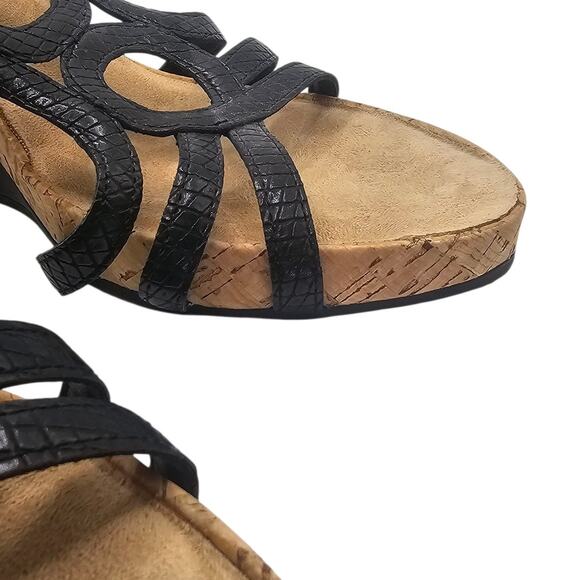 Kelly & Katie Black Plushin Strappy Cork Preppy Comfort Wedge Sandal - Picture 7 of 8